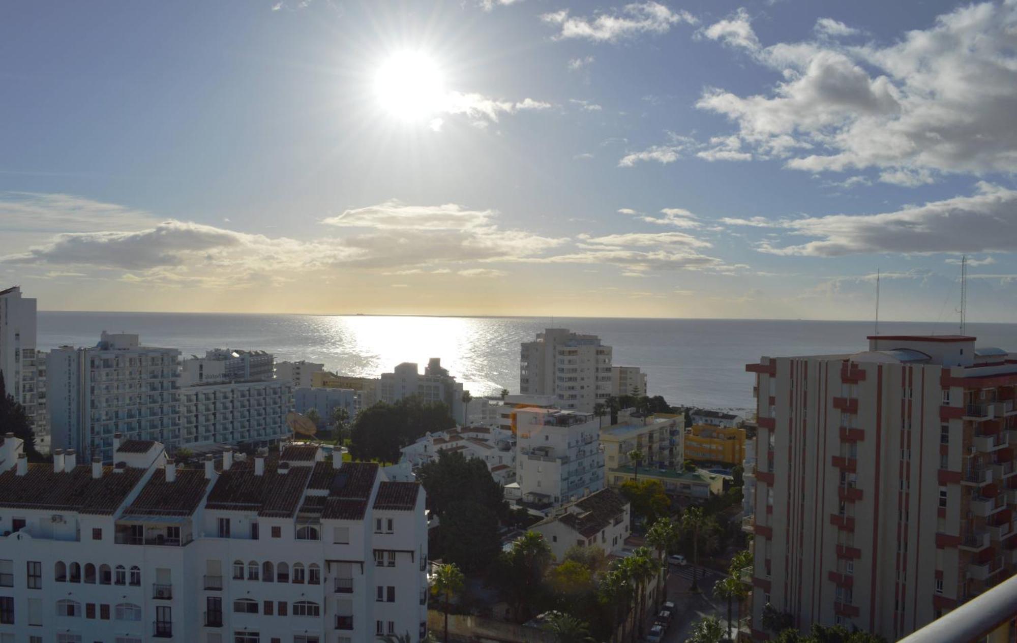 Apart With Swimming Pool Open All Year Benalmádena Buitenkant foto